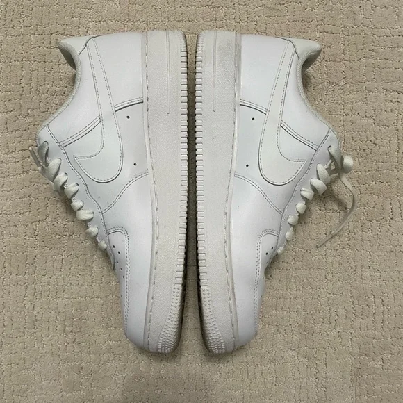 Women’s Nike Air Force 1 low 07 white/white size 11.5/ men’s size 10 - Picture 3 of 11